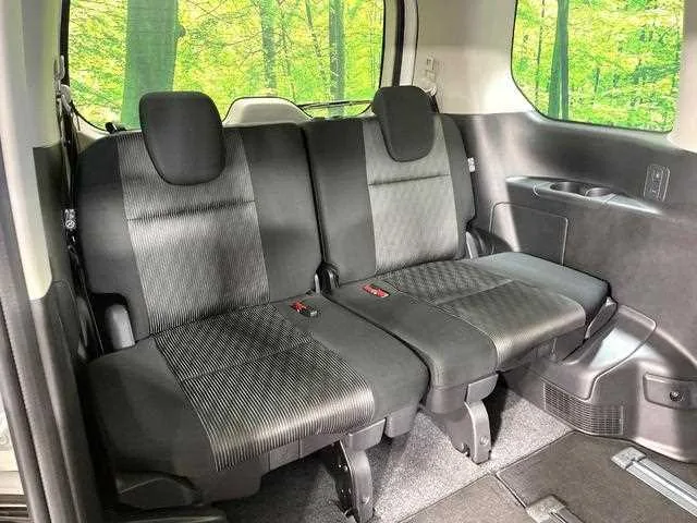 Nissan Serena 2022 — миниатюра 4