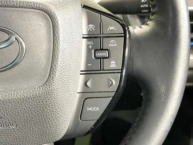 Toyota Prius 2023 — миниатюра 3