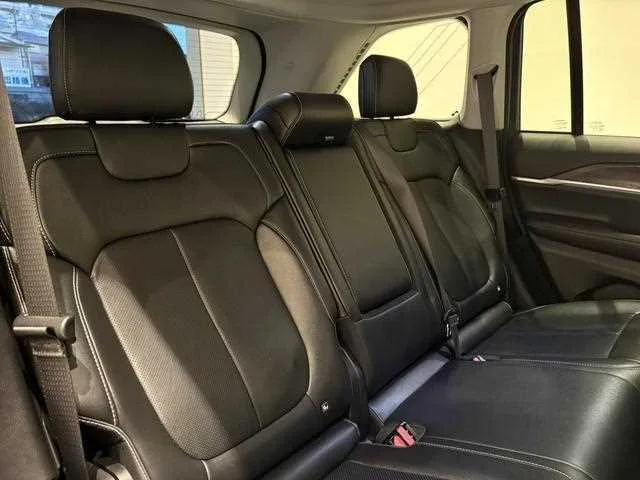 Jeep Grand Cherokee 2023 — миниатюра 5
