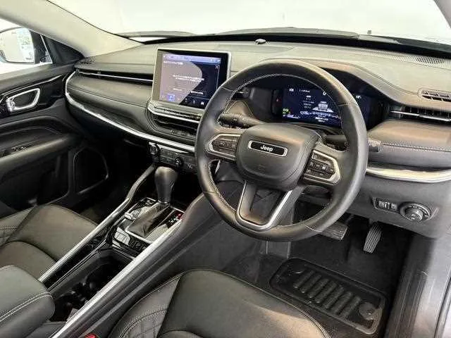 Jeep Commander 2024 — миниатюра 2
