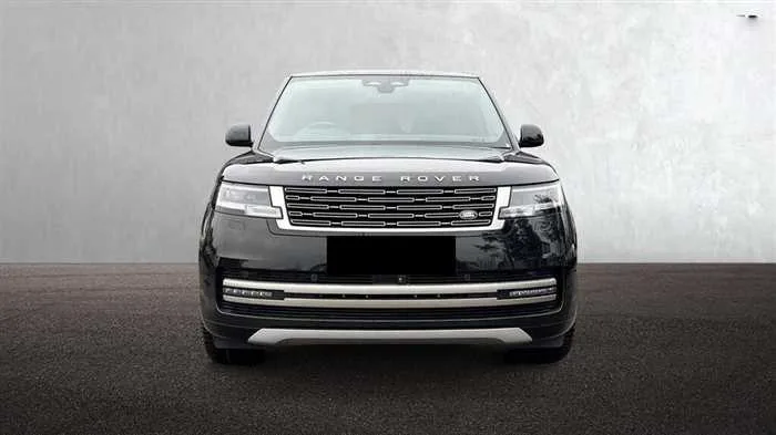 Land Rover Range Rover AUTOMATIC DIESEL 2023 — миниатюра 2