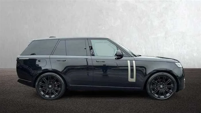Land Rover Range Rover AUTOMATIC DIESEL 2023 — миниатюра 5