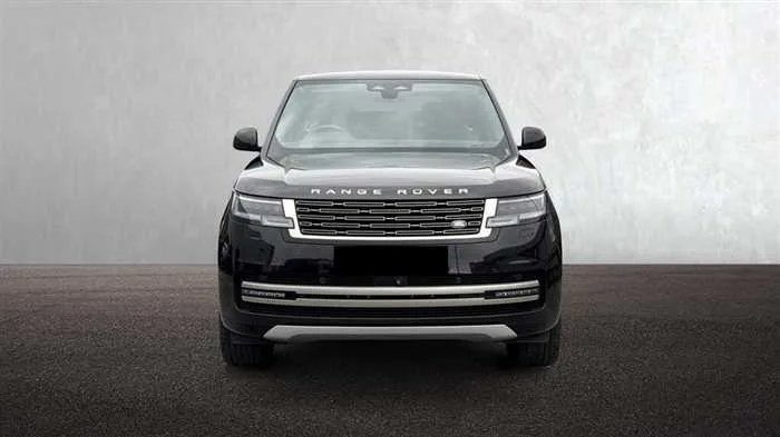 Land Rover Range Rover AUTOMATIC DIESEL 2023 — миниатюра 2