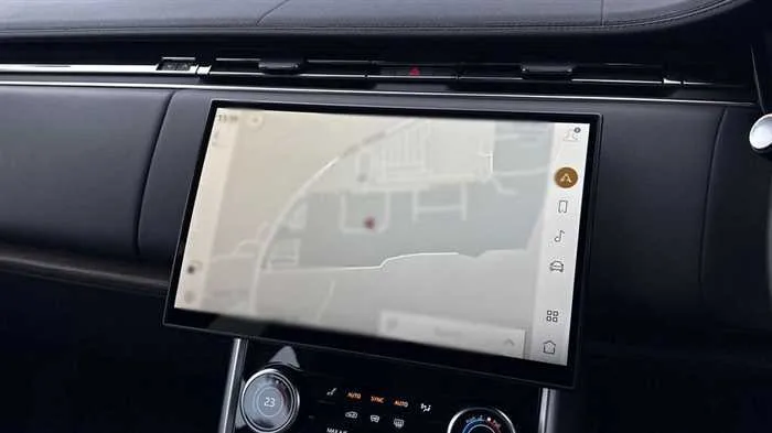 Land Rover Range Rover AUTOMATIC DIESEL 2023 — миниатюра 3