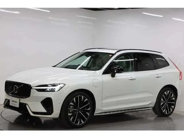 Volvo XC60 2025 — миниатюра 3