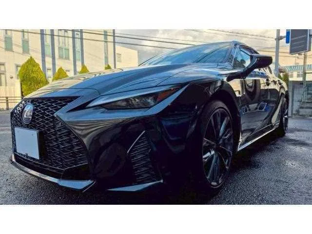 Lexus IS 2022 — миниатюра 4