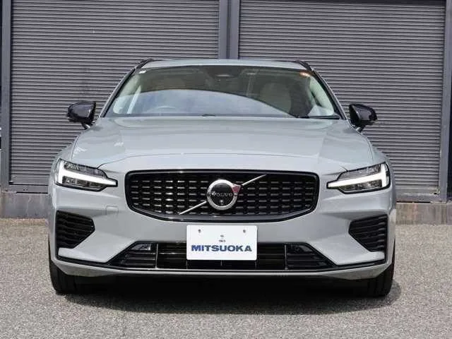Volvo V60 2024 — миниатюра 2