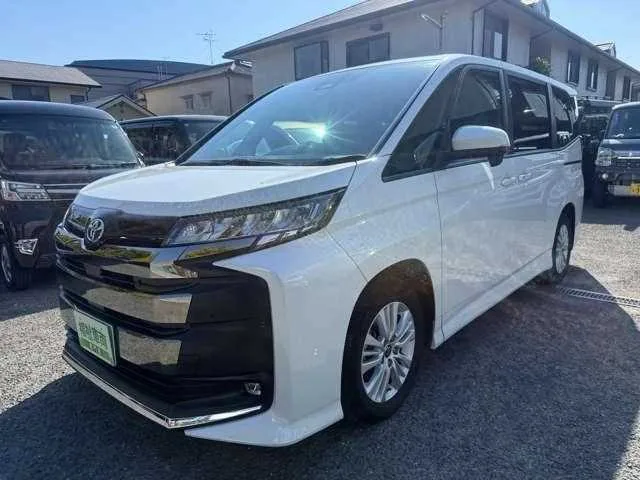 Toyota Noah 2024 — миниатюра 3