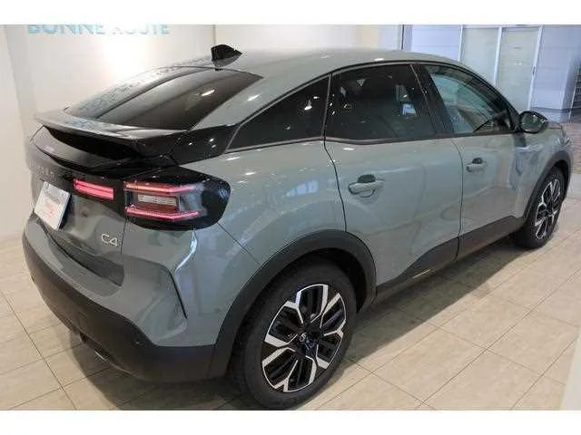 Citroen C4 2025 — миниатюра 2