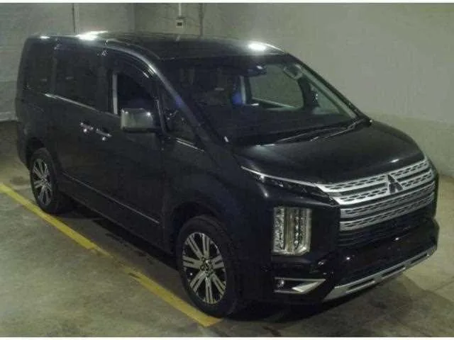 Mitsubishi Delica D5 2023 — фото 1, купить с доставкой в Москву