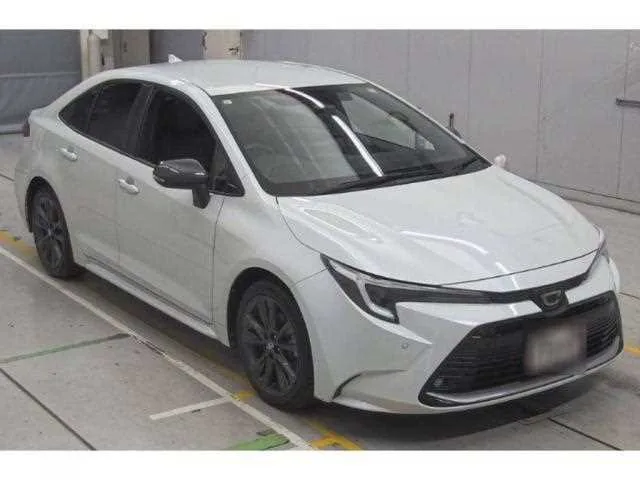 Toyota Corolla Sedan 2023 — миниатюра 4