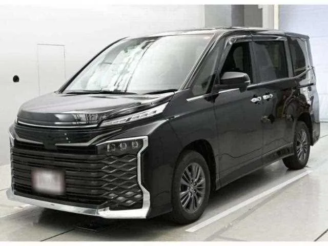 Toyota Voxy 2024 — миниатюра 4