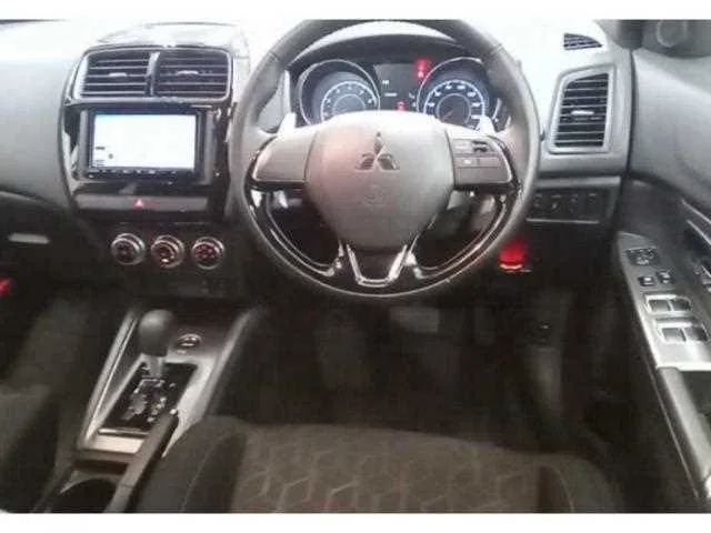 Mitsubishi RVR 2023 — миниатюра 3