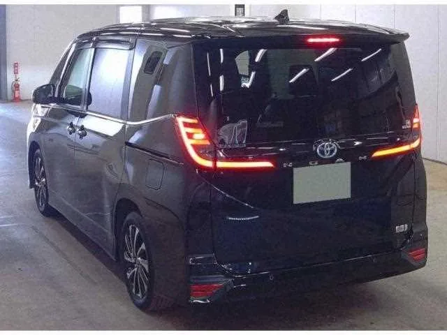 Toyota Noah 2025 — миниатюра 5