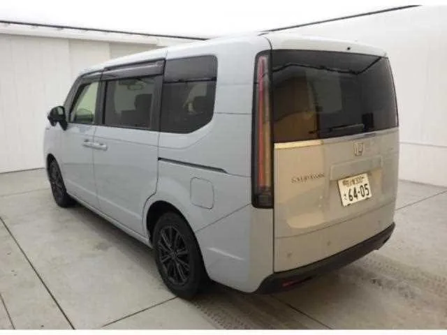 Honda Step WGN 2022 — миниатюра 2