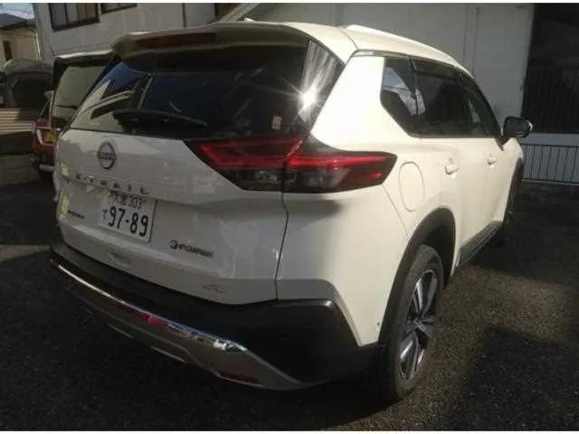 Nissan X-Trail 2023 — миниатюра 2
