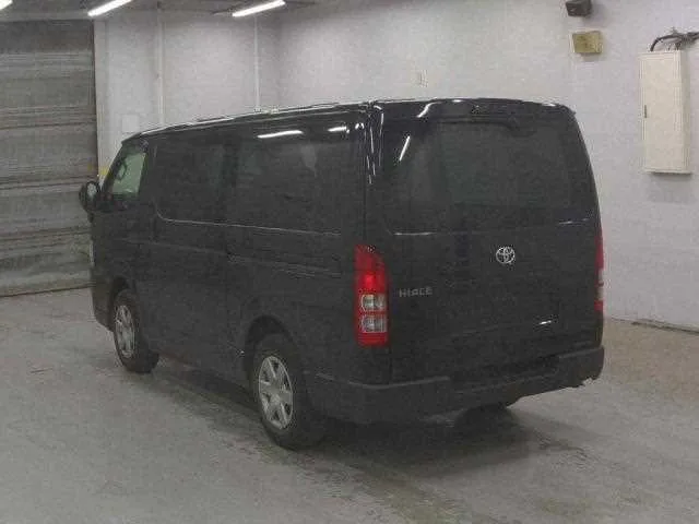 Toyota Hiace Van 2023 — миниатюра 2