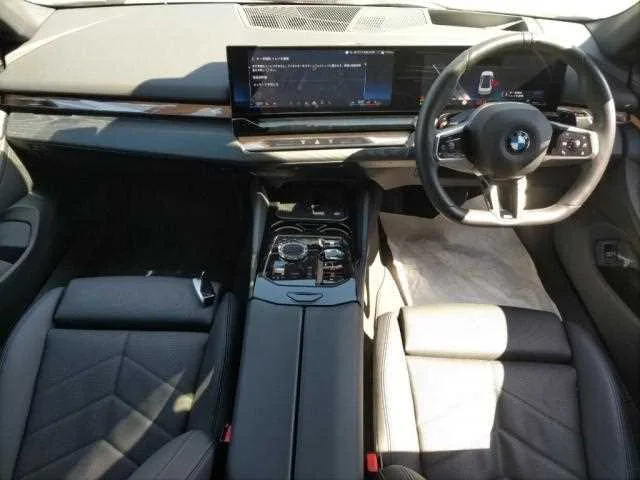 BMW 5 Series 2024 — миниатюра 3