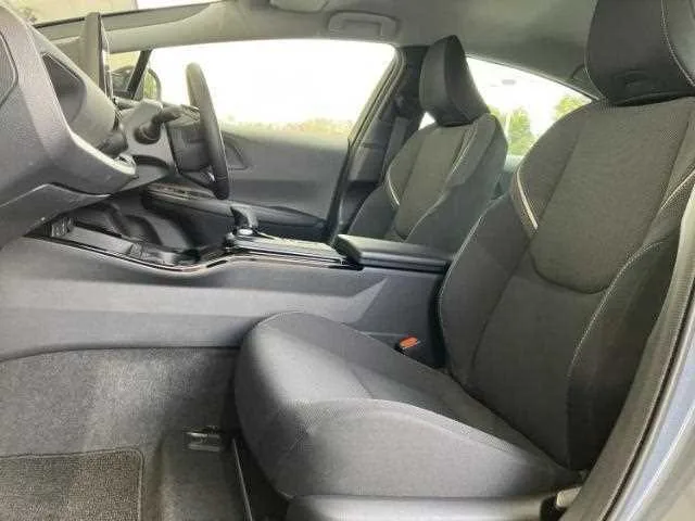 Toyota Prius G 2024 — миниатюра 3