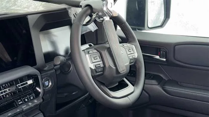 Toyota Land Cruiser 2.7 VX 2025 — миниатюра 4