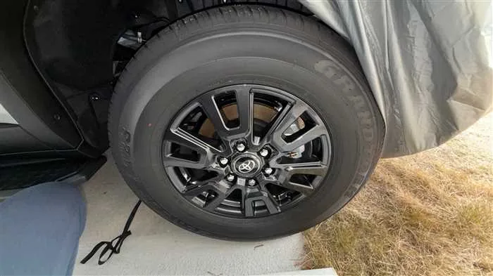 Toyota Land Cruiser 2.7 VX 2025 — миниатюра 5