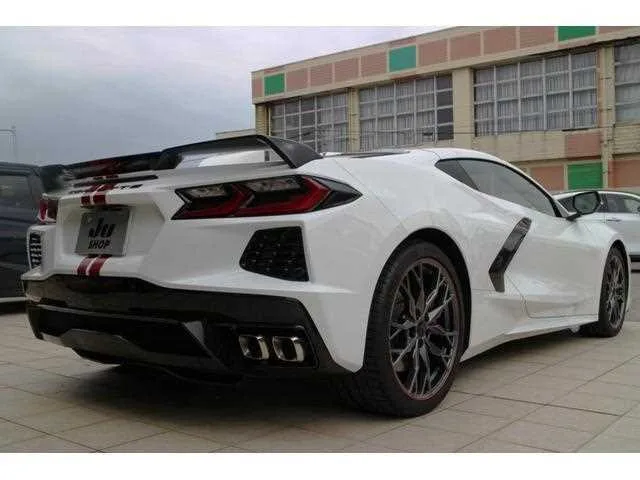 Chevrolet Corvette 2023 — миниатюра 2