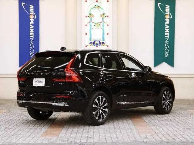 Volvo XC60 2024 — миниатюра 2