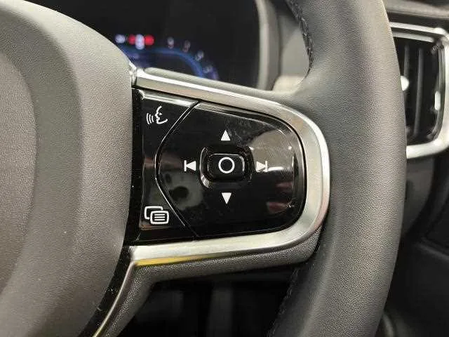 Volvo V90 2024 — миниатюра 4