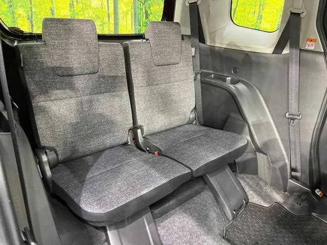 Toyota Sienta 2024 — миниатюра 4