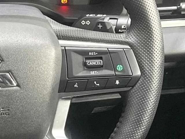 Mitsubishi Outlander 2022 — миниатюра 5