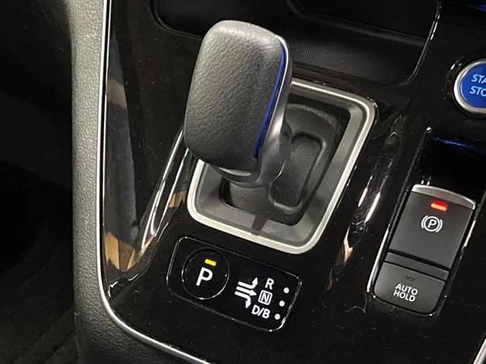 Nissan Serena 2022 — миниатюра 4