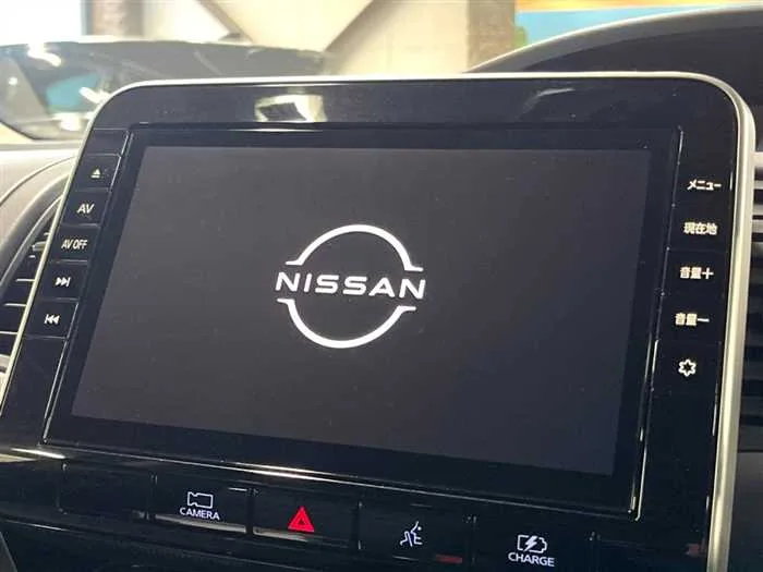 Nissan Serena 2022 — миниатюра 5
