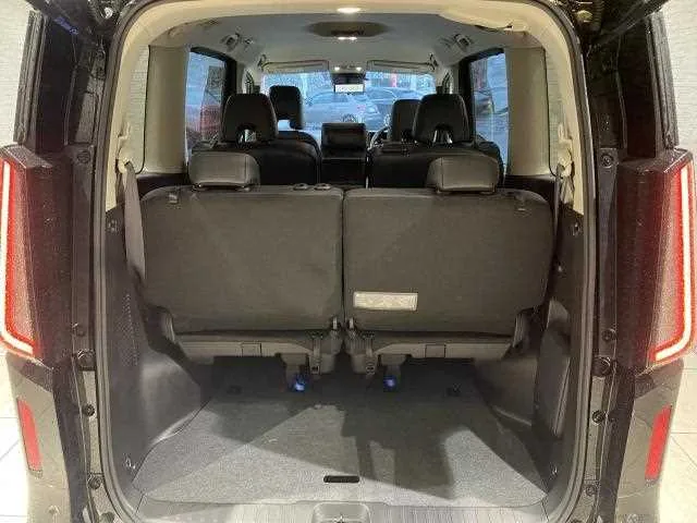 Nissan Serena 2023 — миниатюра 4