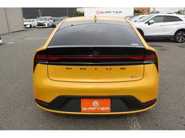 Toyota Prius 2024 — миниатюра 4