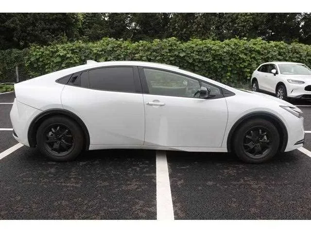 Toyota Prius 2024 — миниатюра 5