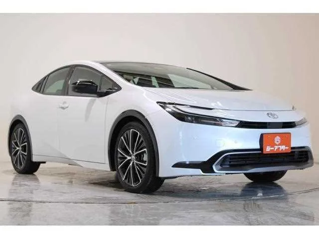 Toyota Prius 2025 — фото 1, купить с доставкой в Москву