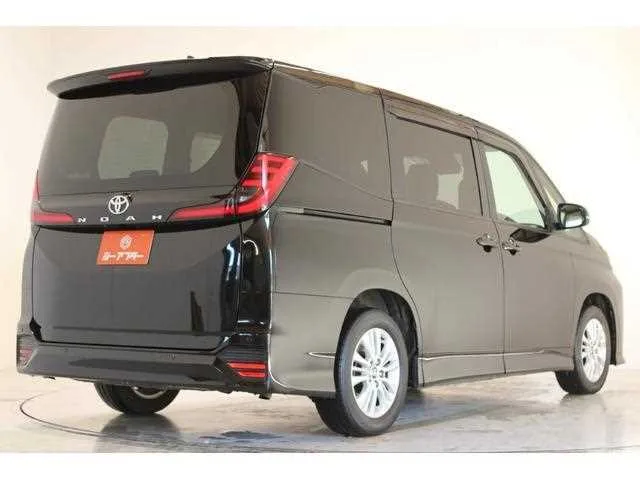 Toyota Noah 2023 — миниатюра 2