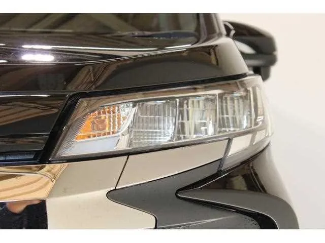 Toyota Noah 2023 — миниатюра 3