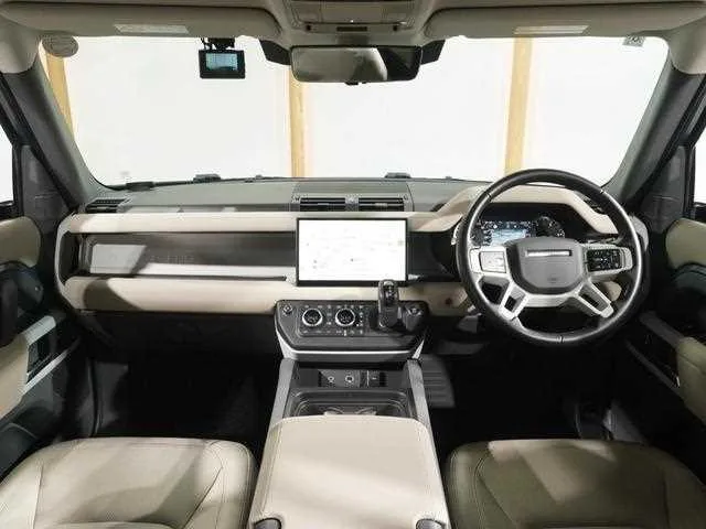 Land Rover Defender 2022 — миниатюра 2