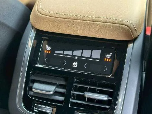 Volvo V60 2025 — миниатюра 4