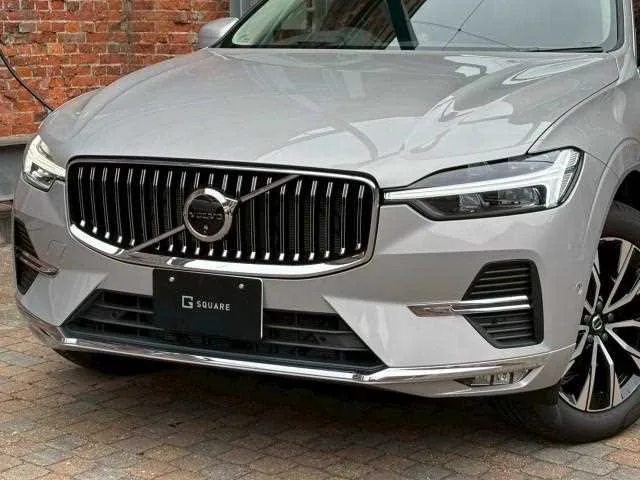 Volvo XC60 2025 — миниатюра 2