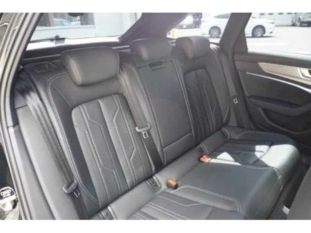Audi A6 2022 — миниатюра 3