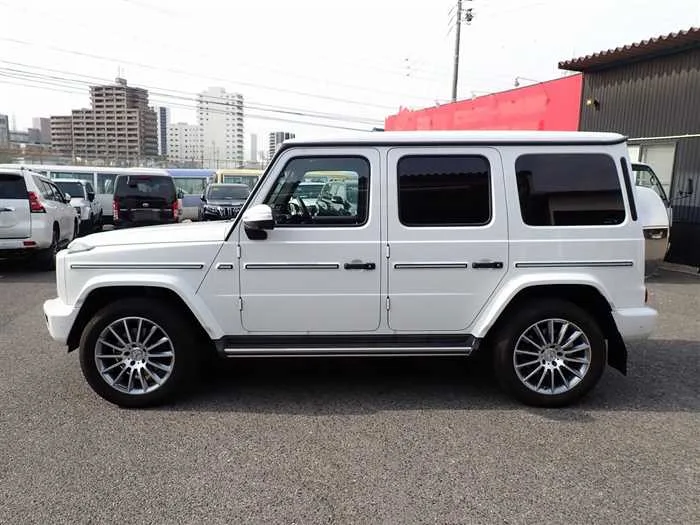 Mercedes-Benz G-Class G400d 2023 — миниатюра 2