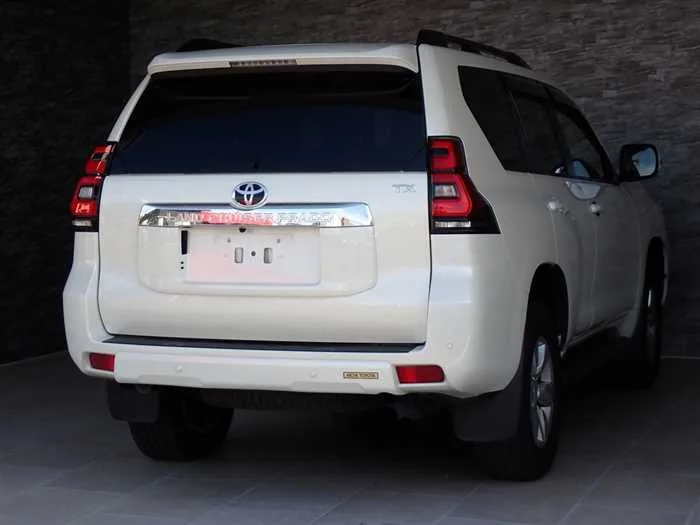 Toyota Land Cruiser Prado TX-L 2023 — миниатюра 5
