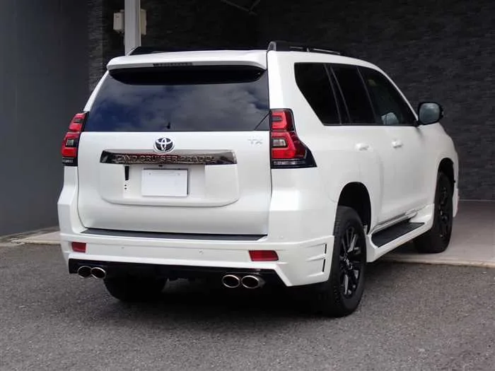 Toyota Land Cruiser Prado TX-L Anniversary Limited 2022 — миниатюра 5