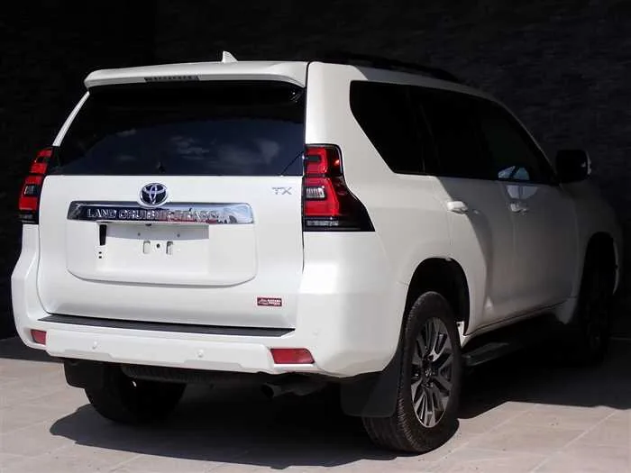 Toyota Land Cruiser Prado TX-L 2022 — миниатюра 5