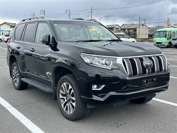 Toyota Land Cruiser Prado TX-L Package sunroof 2022 — миниатюра 3