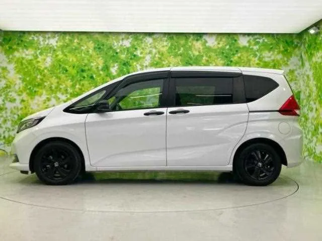 Honda Freed 2023 — миниатюра 2