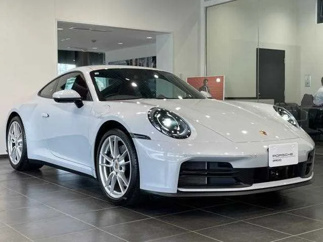 Porsche 911 2025 — миниатюра 2