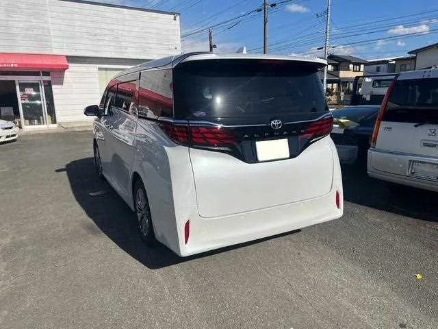 Toyota Alphard G 2025 — миниатюра 5